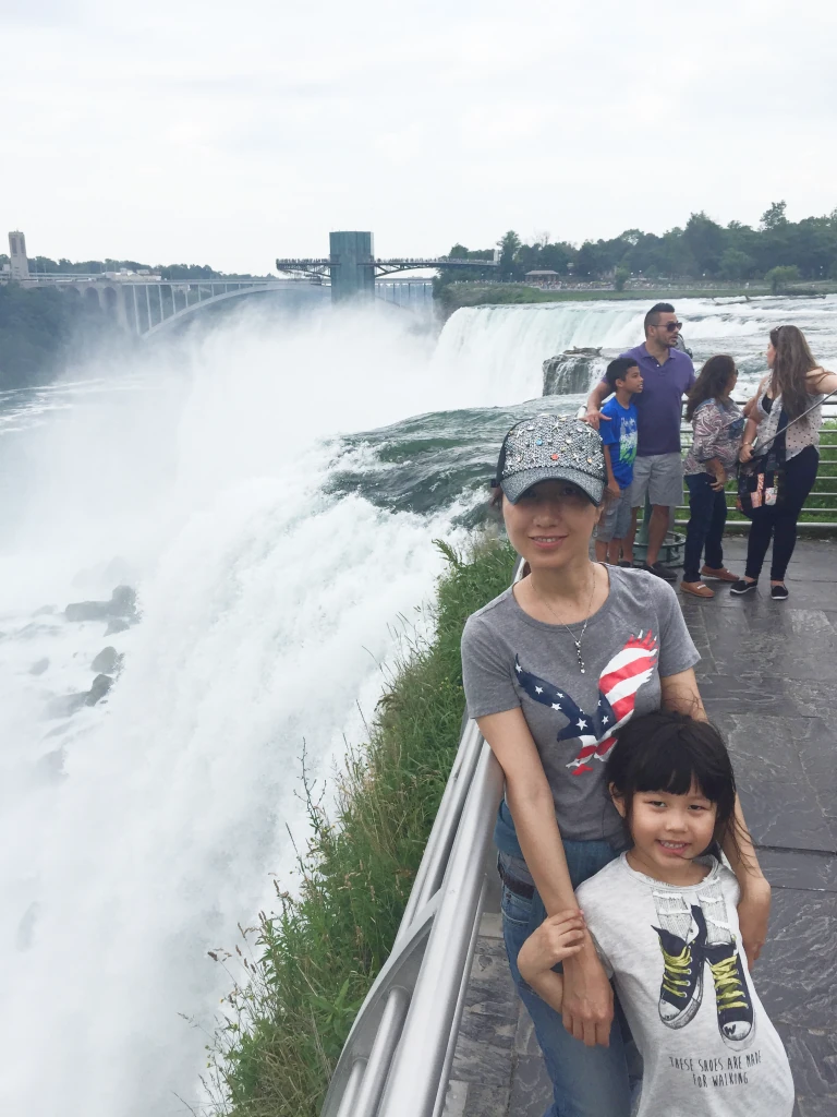 NIAGARA FALLS / 2015